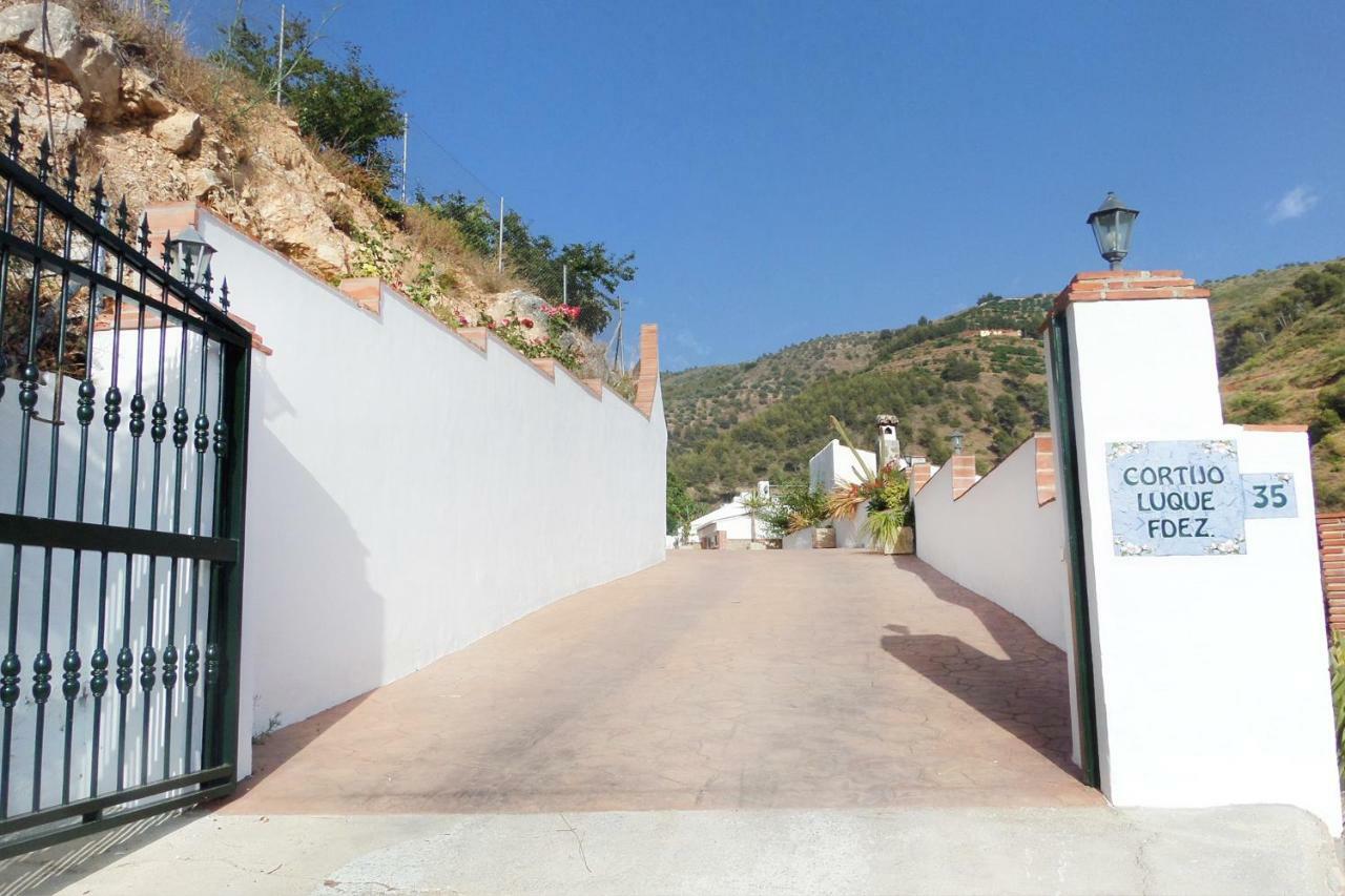 Villa Cortijo Luque Nerja Exterior foto